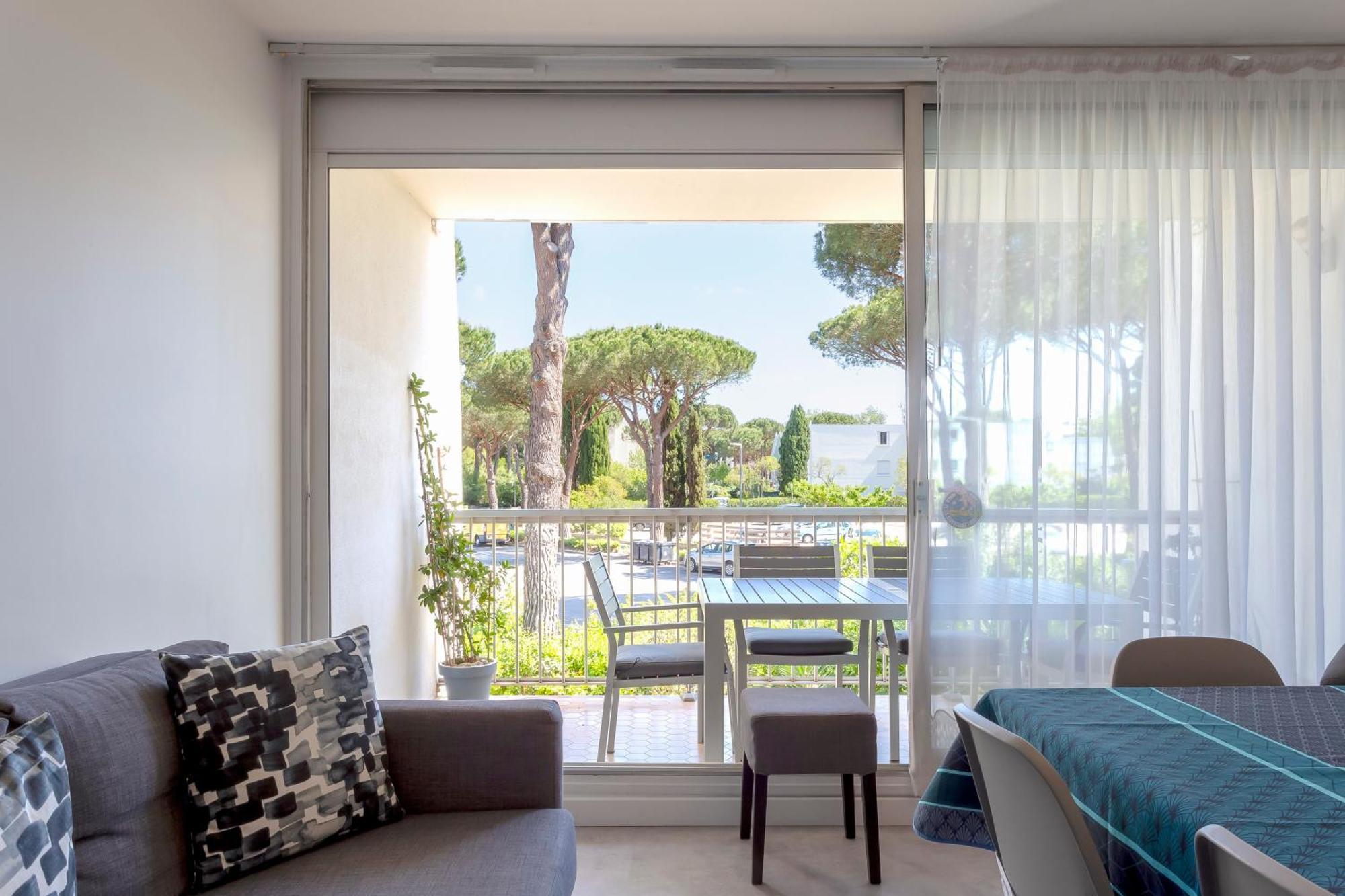 Chez Marylene - Spacieux Appartement Proche Des Plages & Commerces ลา กร็องเดอ-ม็อต ภายนอก รูปภาพ